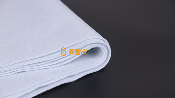 隔熱針刺無(wú)紡布-汽車(chē)內(nèi)飾材料